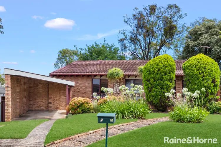 Sixth view of Homely house listing, 5 Coucal Place, Ingleburn NSW 2565