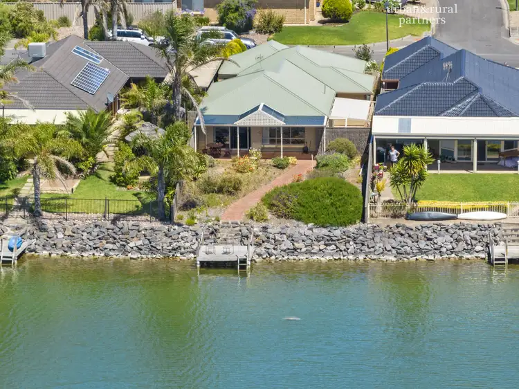 63 Matthew Flinders Drive, Encounter Bay SA 5211