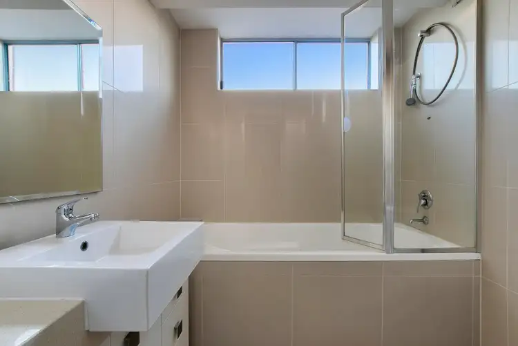 Fourth view of Homely apartment listing, 6/15 Donkin Street, Nundah QLD 4012