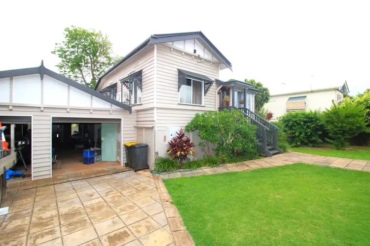 Second view of Homely house listing, 3 Pizzey Street, Childers QLD 4660