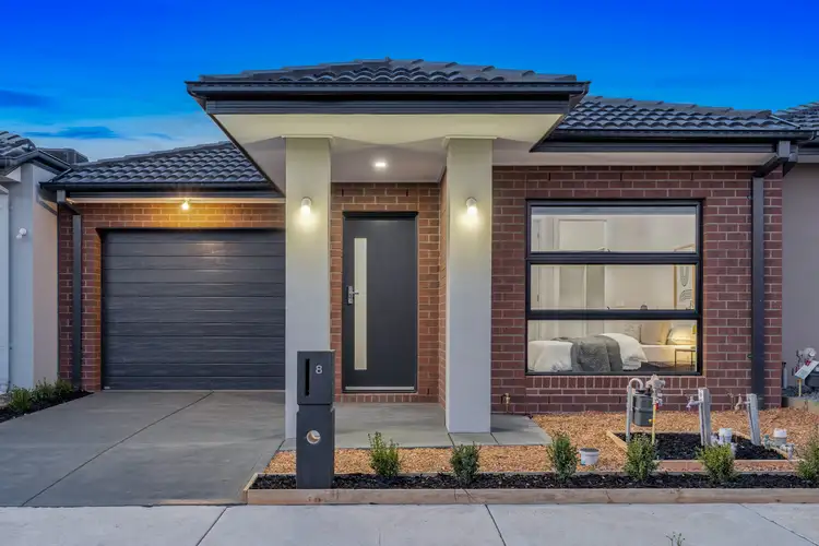 8 Guernsey Street