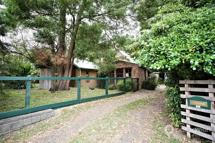 17 Pioneer Street, Foster VIC 3960