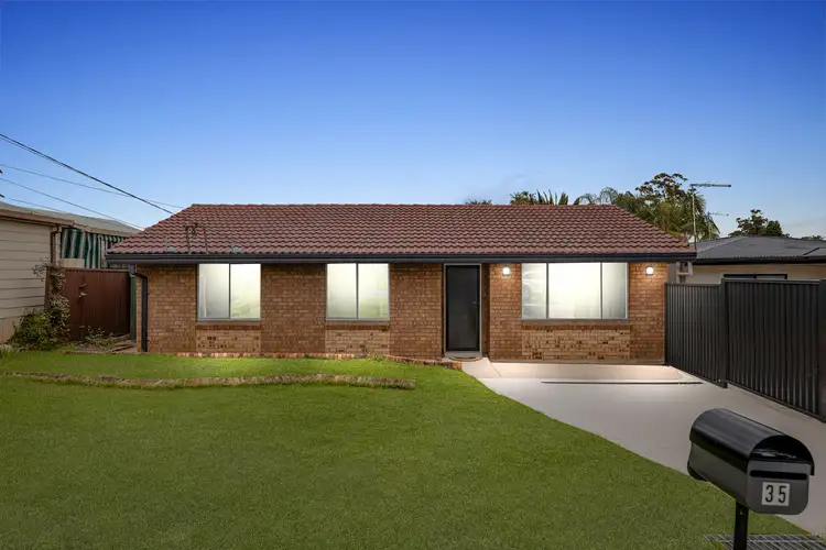 35 & 35A Bambara Street, Dharruk NSW 2770