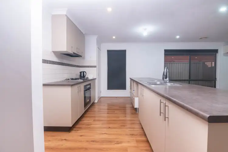 Fifth view of Homely house listing, 13 Greybox Way, Kialla VIC 3631