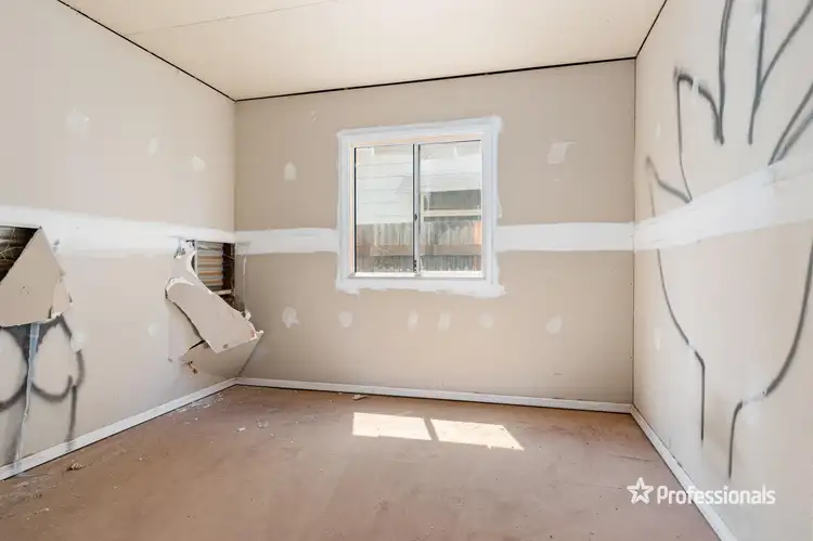 Fifth view of Homely house listing, 27 Richardson Street, Boulder WA 6432