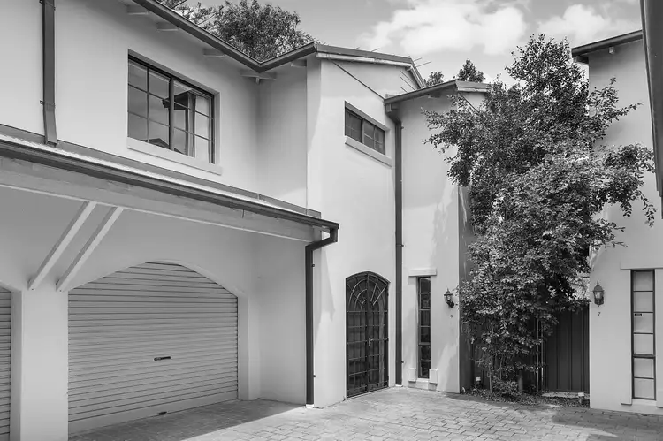 8/68-70 Flora Street, Kirrawee NSW 2232