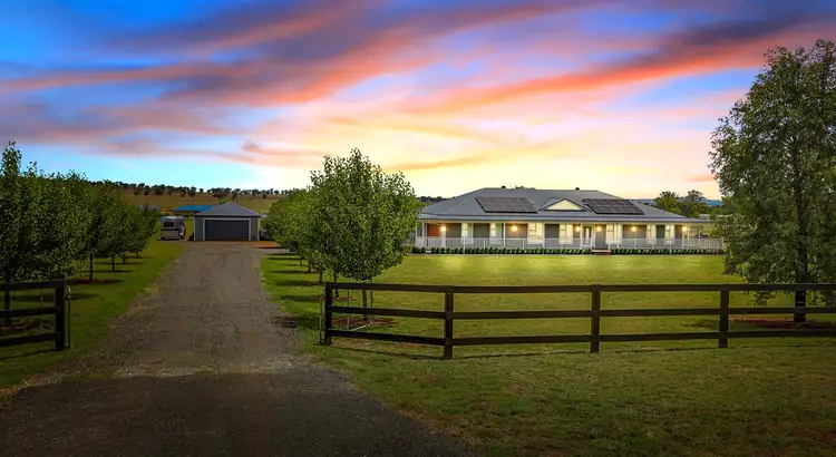 Main view of Homely house listing, 6 Horseshoe Place, Tamworth NSW 2340