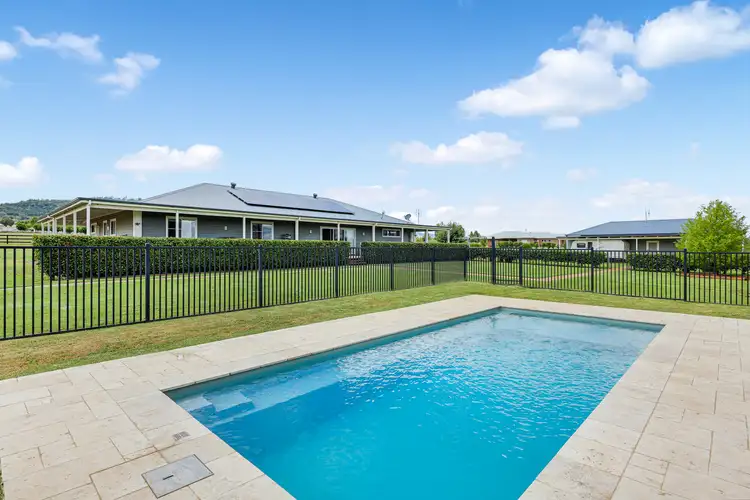 Fourth view of Homely house listing, 6 Horseshoe Place, Tamworth NSW 2340