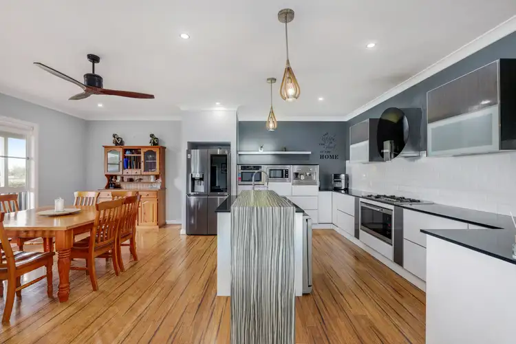 Sixth view of Homely house listing, 6 Horseshoe Place, Tamworth NSW 2340