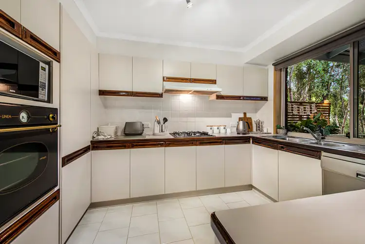 Sixth view of Homely house listing, 5 Mikkell Court, Pakenham VIC 3810