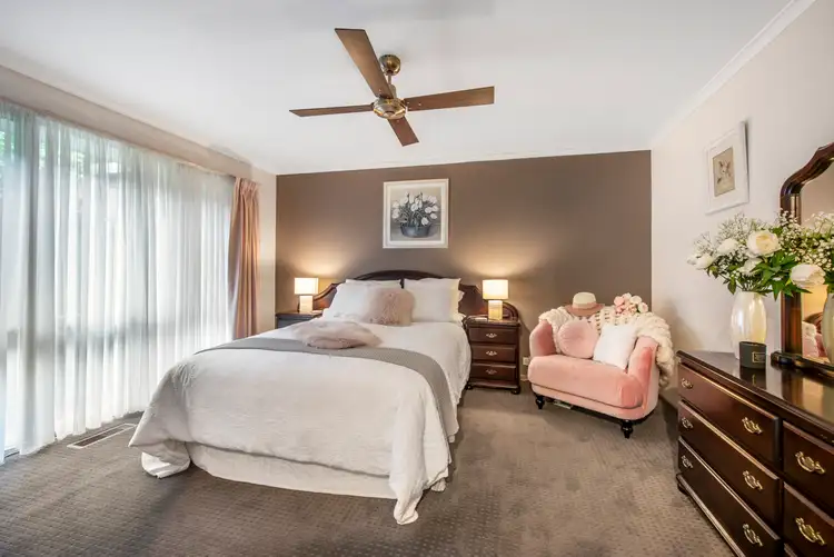Seventh view of Homely house listing, 5 Mikkell Court, Pakenham VIC 3810