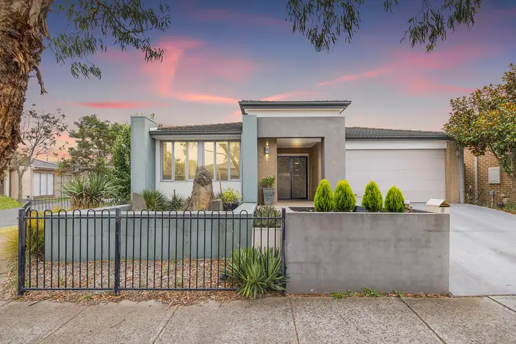 Main view of Homely house listing, 6 Featherpark Way, Craigieburn VIC 3064