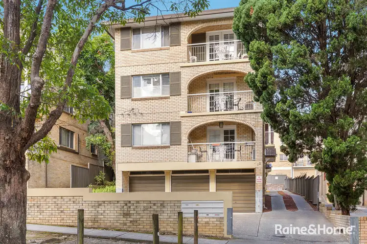 12/12 Pearson St, Gladesville NSW 2111