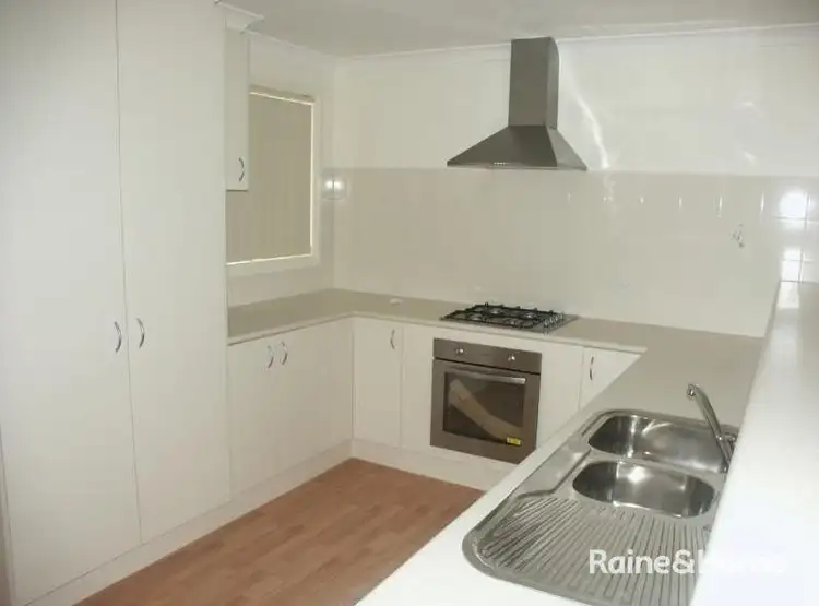 Second view of Homely house listing, 2/37 Millawa Avenue, St Albans VIC 3021