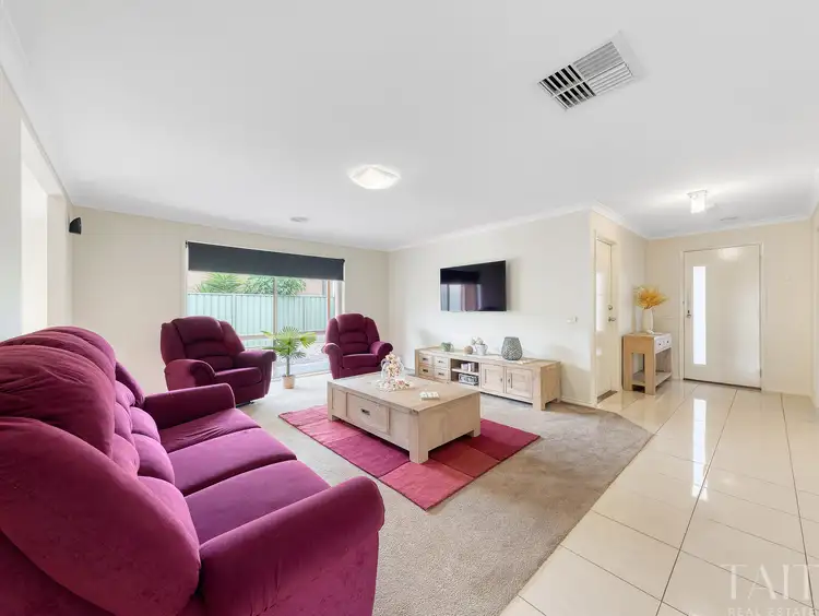 Fifth view of Homely house listing, 2 Shelby Court, Wangaratta VIC 3677