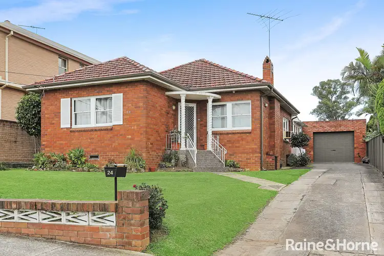 24 Olive Street, Kingsgrove NSW 2208