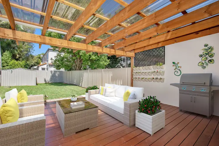 1/36 Robert Street