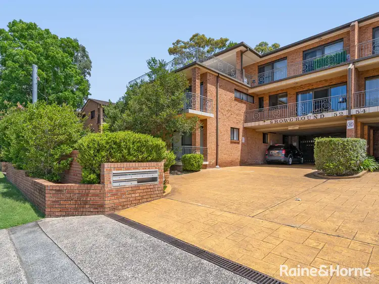 4/52 Showground Road, Gosford NSW 2250
