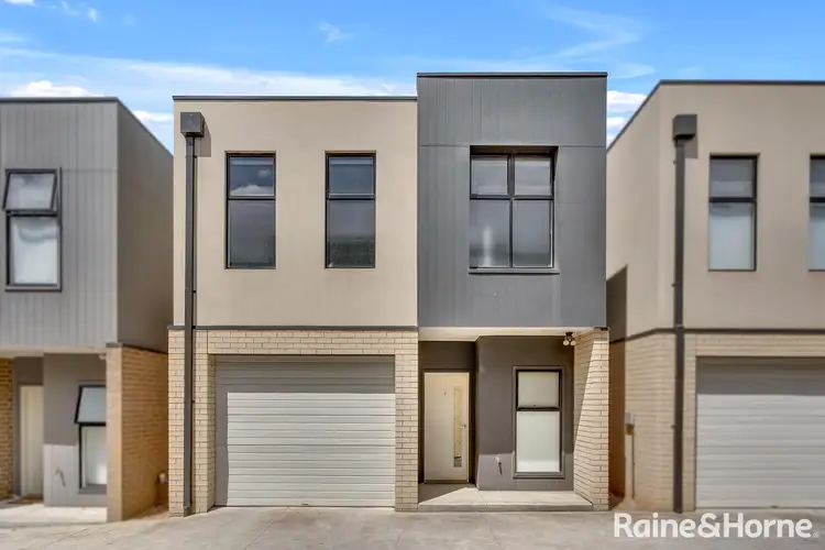 2/8-10 Fortitude Drive, Craigieburn VIC 3064