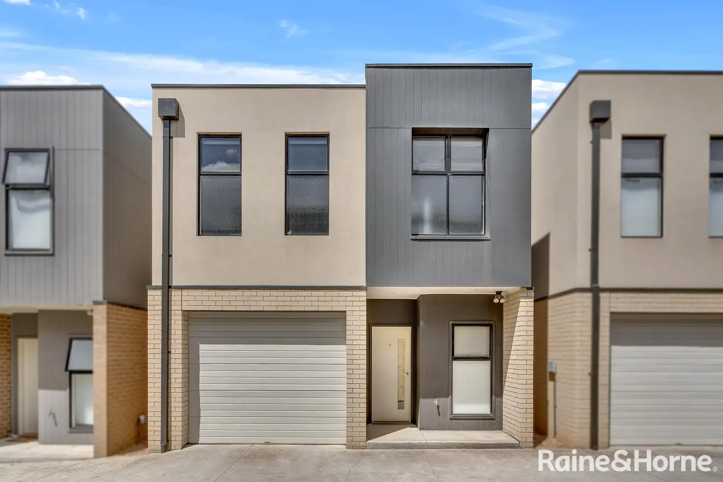 Main view of Homely townhouse listing, 2/8-10 Fortitude Drive, Craigieburn VIC 3064