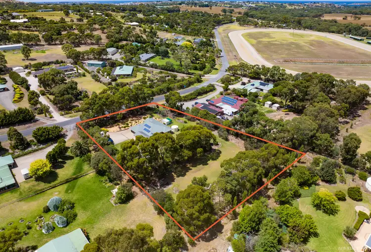 25 Lipizzaner Drive, Hindmarsh Valley,, Victor Harbor SA 5211
