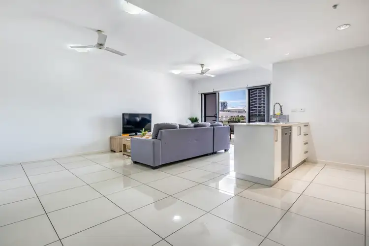 Fifth view of Homely apartment listing, 1/108 Mitchell Street, Darwin City NT 800