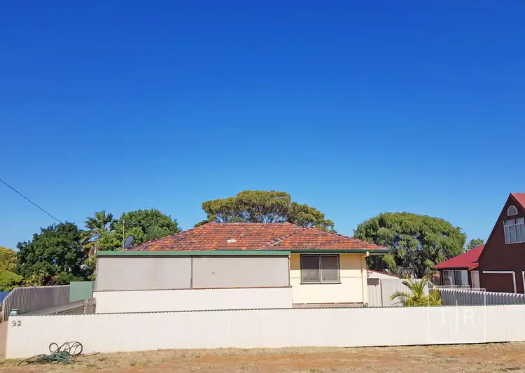 92 Burton Road, Castletown WA 6450