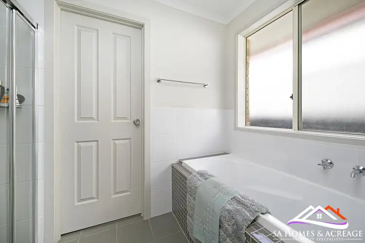 Fourth view of Homely house listing, 25 Traminer Way, Nuriootpa SA 5355