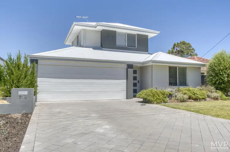 21A Loris Way, Kardinya WA 6163
