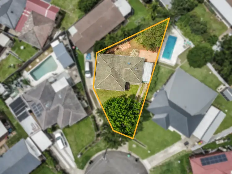 Second view of Homely house listing, 8 Eton Court, Cambridge Park NSW 2747