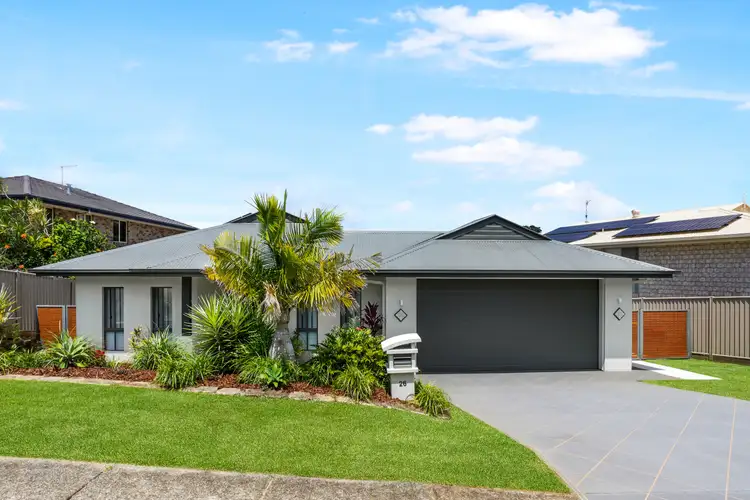 26 Buncrana Terrace, Banora Point NSW 2486