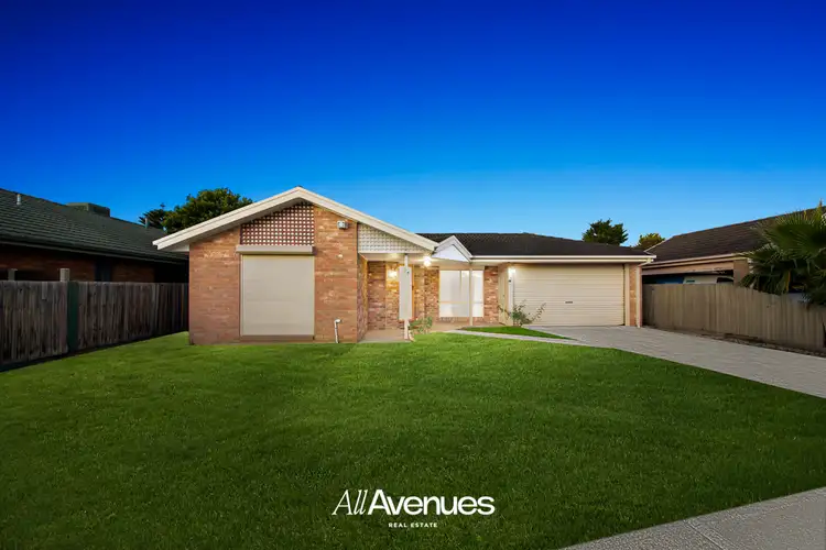 82 Saffron Drive, Narre Warren VIC 3805