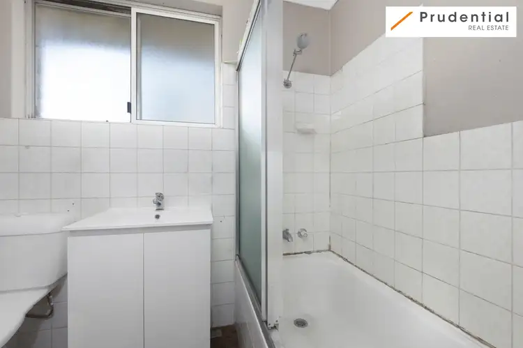 Fifth view of Homely unit listing, 29/15 O'Sullivan Road, Leumeah NSW 2560
