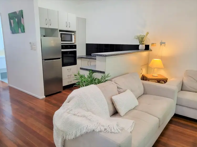 8/25 Davidson Street (Casuarina Court), Port Douglas QLD 4877