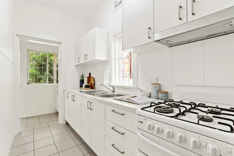 Fourth view of Homely apartment listing, 2/42 Beach Road, Bondi Beach NSW 2026
