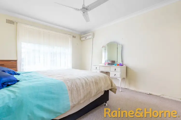 Fifth view of Homely house listing, 11 Margaret Crescent, Dubbo NSW 2830