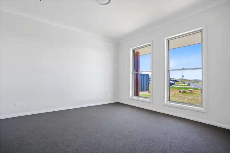 Third view of Homely house listing, 8 Jockey Court, Goulburn NSW 2580