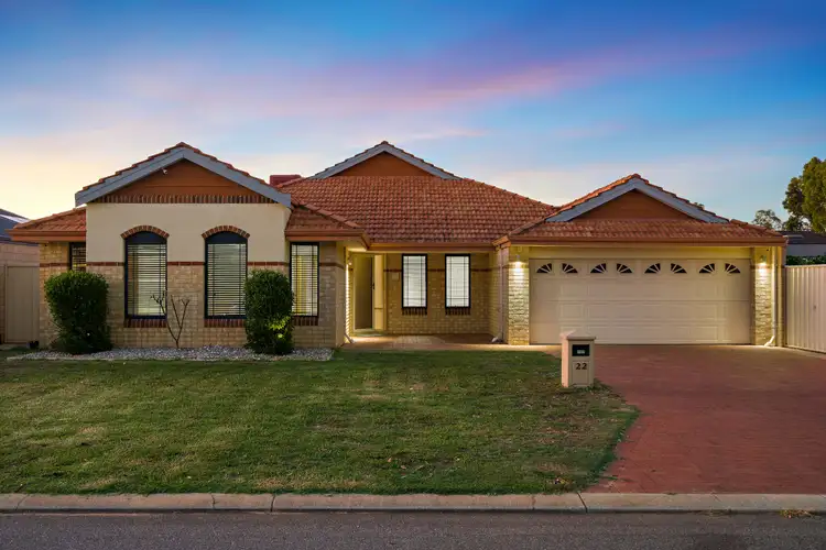 22 Pamplona Drive, Seville Grove WA 6112