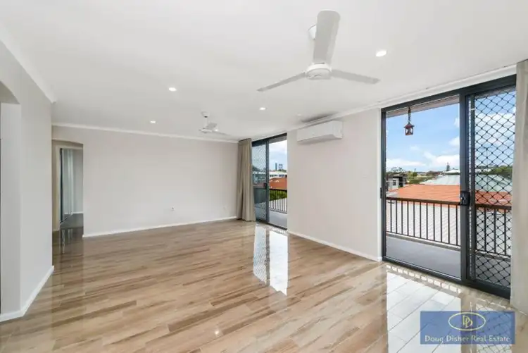 5/114 Carmody Road, St Lucia QLD 4067