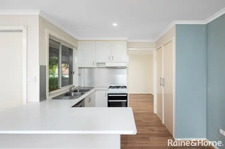 Fifth view of Homely house listing, 8 Jamie Place, Tolland NSW 2650
