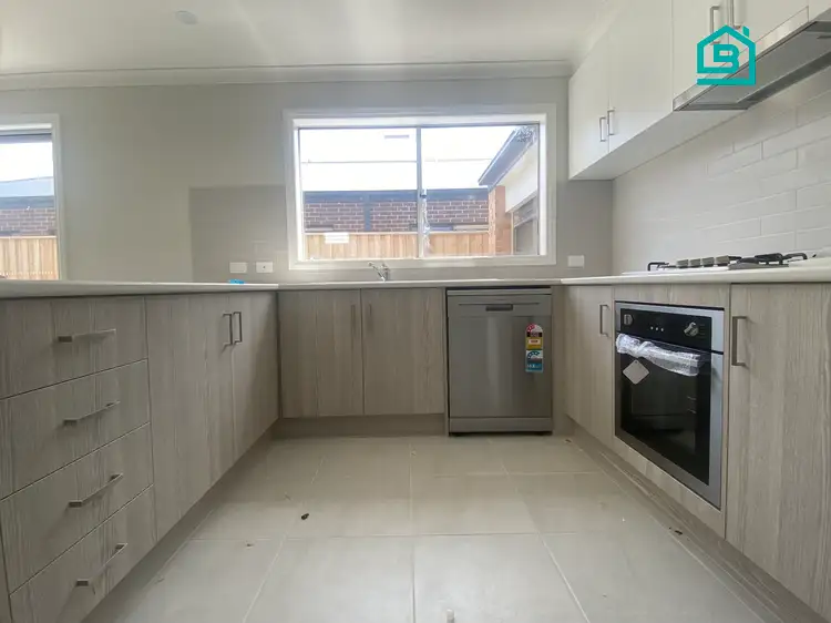 Fifth view of Homely house listing, 10 Matchett Drive, Clyde VIC 3978