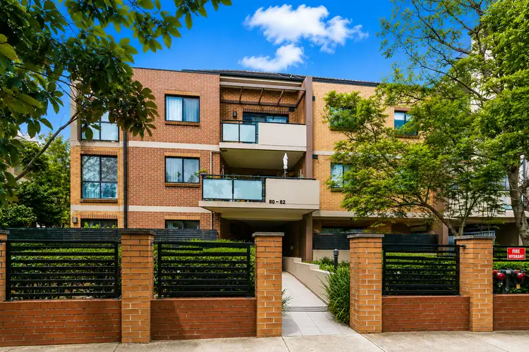 80-82 Courallie Avenue