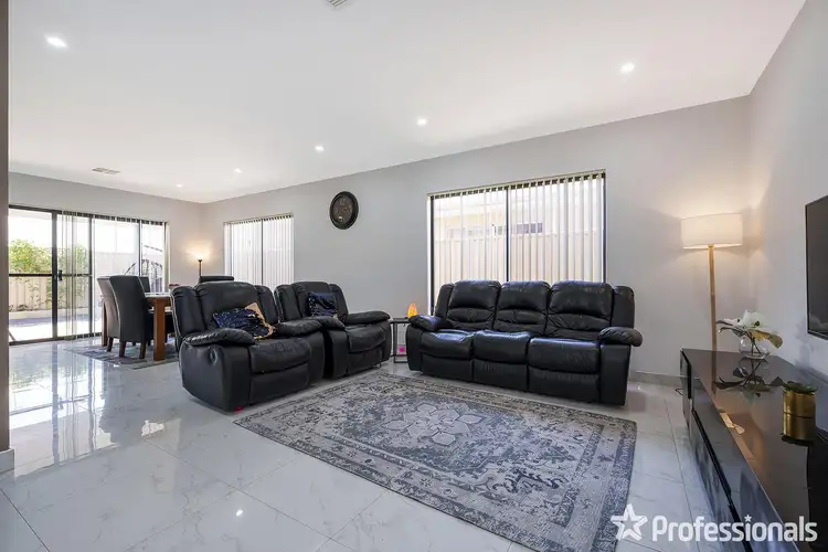 3 Mindalong Way, Byford WA 6122