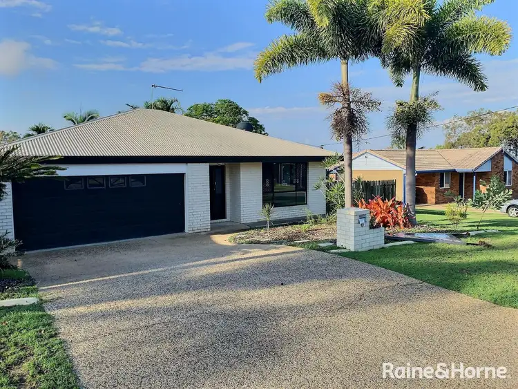 10 Rosslyn Close, Clinton QLD 4680
