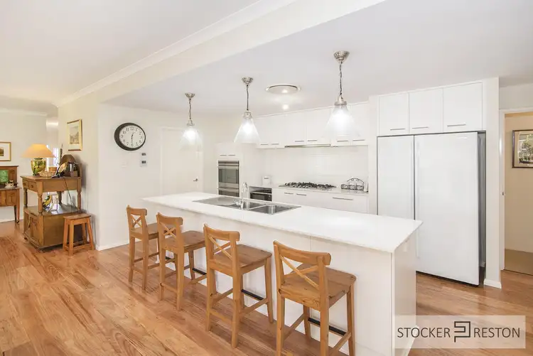 Second view of Homely house listing, 3 Cezanne Way, Yalyalup WA 6280