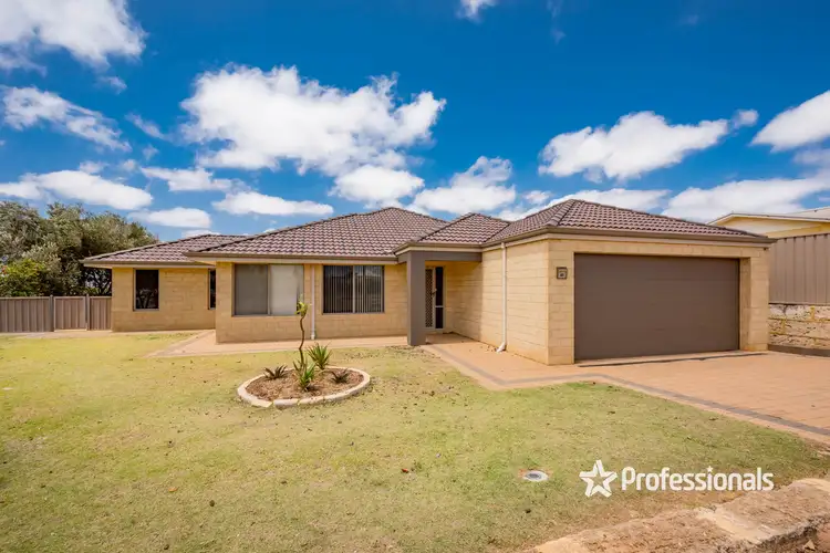 40 Ocean Queen Drive, Wandina WA 6530