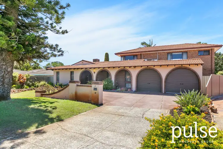 2 Tasman Place