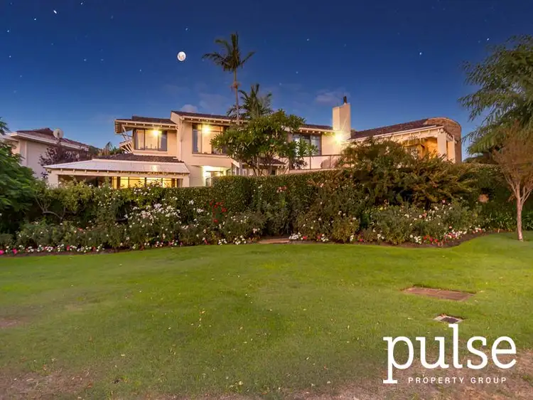 19 Riverton Drive West