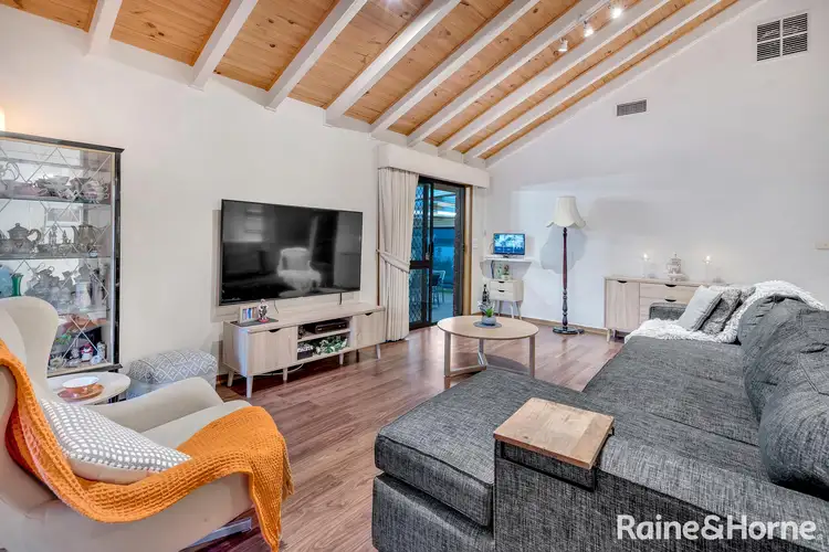 Fourth view of Homely house listing, 33 Hothlyn Drive, Craigieburn VIC 3064