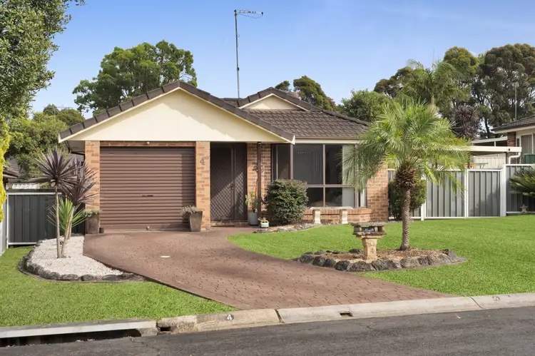 4 Lavender Court, St Helens Park NSW 2560
